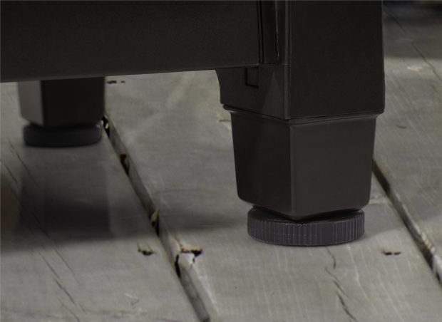 Unity – Brown 590- close up (2)